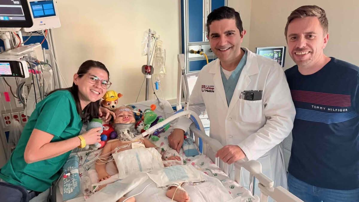 ابن الجنوب الطبيب اللبناني محمد بيضون 40 عاماً حقق إنجازاً هزّ  الأوساط الطبية العالمية: اعاد  وصل رأس طفل بجسده!!!
